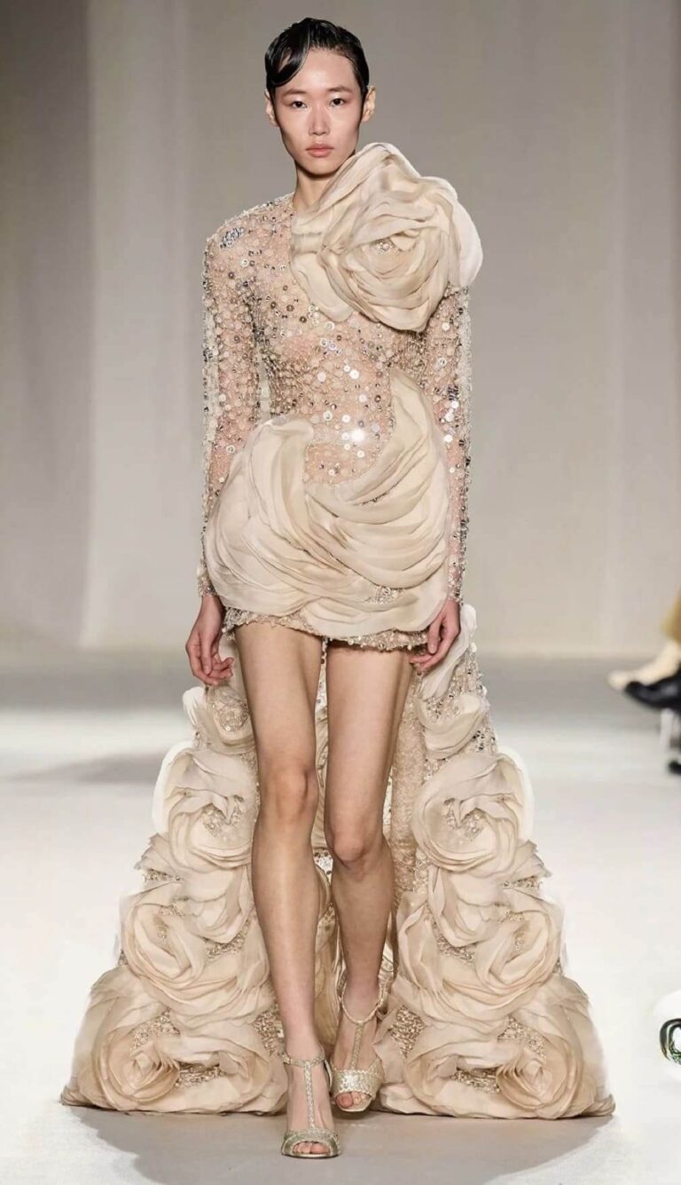 ELIE SAAB